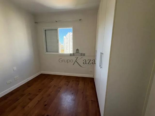 Apartamento aluguel em Região Imediata de São José dos Campos, Região Metropolitana do Vale do Paraíba e Litoral Norte