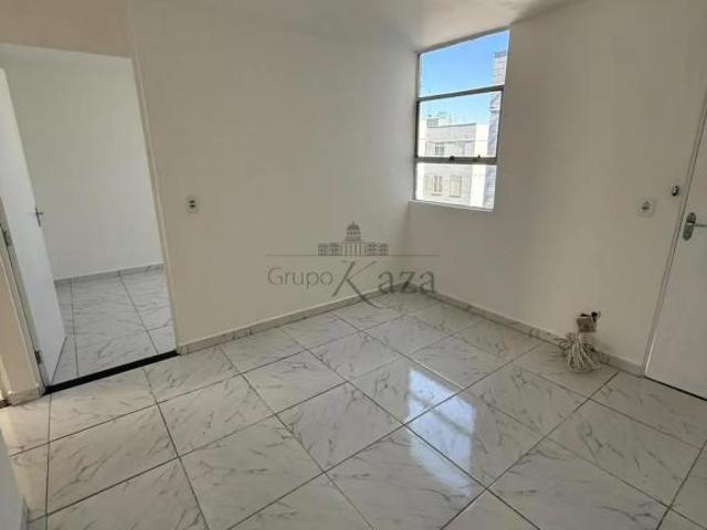 Apartamento venda em Região Imediata de São José dos Campos, Região Metropolitana do Vale do Paraíba e Litoral Norte