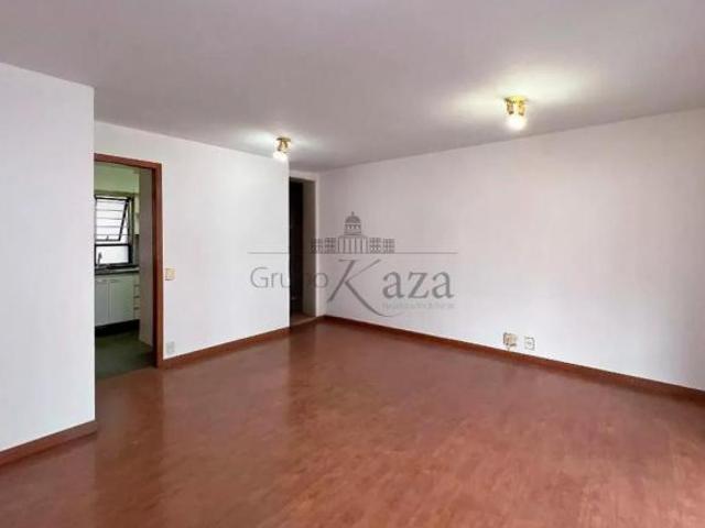 Apartamento venda em Vila Olímpia, São Paulo