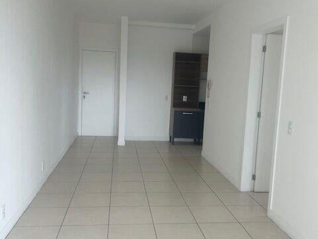 Apartamento aluguel em Jardim Tiradentes, Itajaí