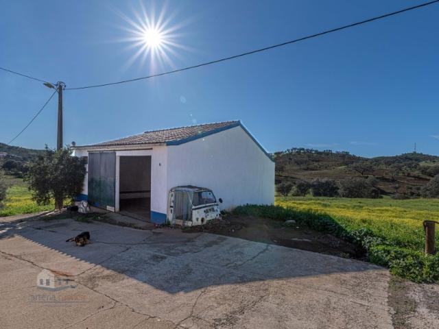 Armazém venda em Almodôvar, Beja