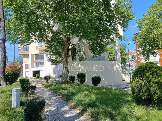 Apartamento alugar em Carriche, Lisboa