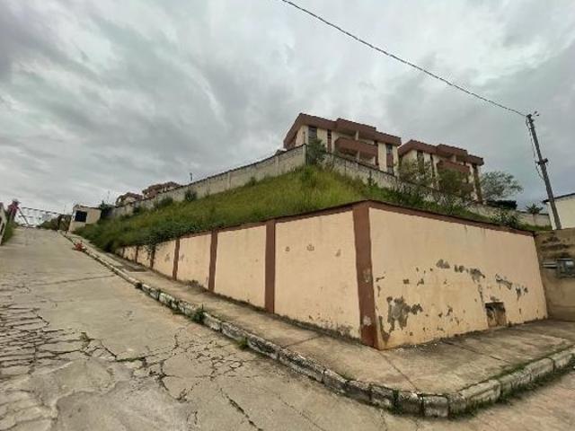 Apartamento venda em Região Geográfica Imediata de Conselheiro Lafaiete, Conselheiro Lafaiete