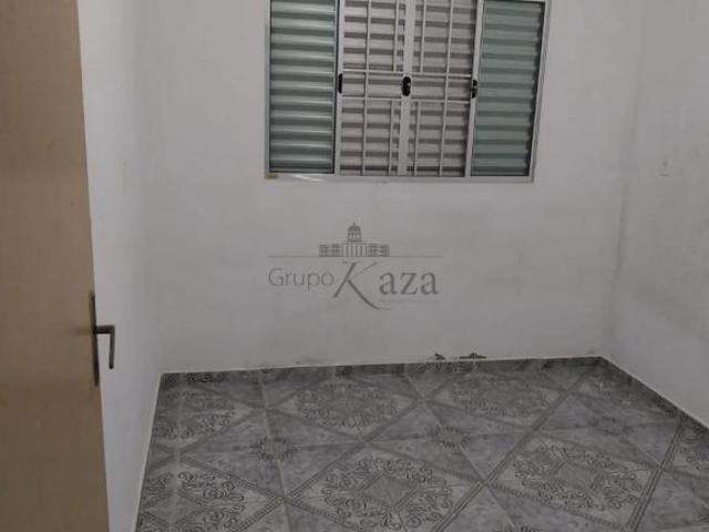 Casa venda em Região Imediata de São José dos Campos, Região Metropolitana do Vale do Paraíba e Litoral Norte