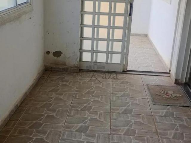 Casa venda em Região Imediata de São José dos Campos, Região Metropolitana do Vale do Paraíba e Litoral Norte