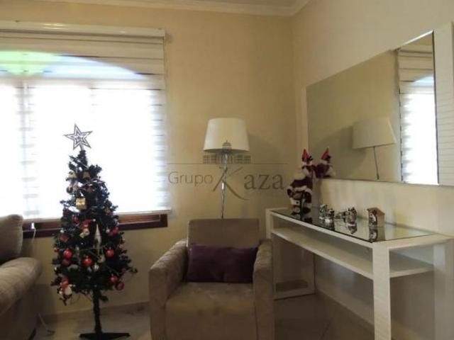 Casa venda em Região Imediata de São José dos Campos, Região Metropolitana do Vale do Paraíba e Litoral Norte