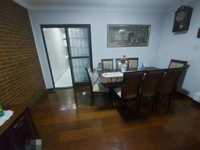 Casa venda em Região Imediata de São José dos Campos, Região Metropolitana do Vale do Paraíba e Litoral Norte