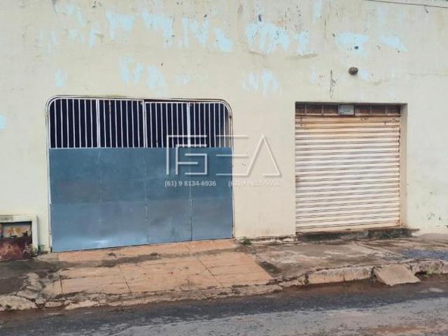 Casa venda em Região Geográfica Imediata de Águas Lindas de Goiás, Região Integrada de Desenvolvimento do Distrito Federal e Entorno