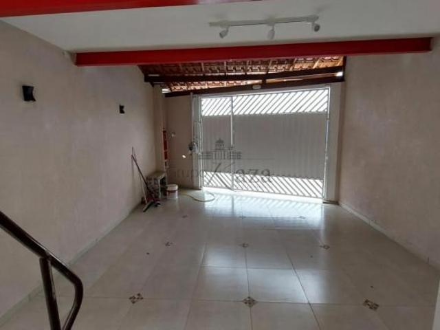 Casa venda em Região Imediata de São José dos Campos, Região Metropolitana do Vale do Paraíba e Litoral Norte