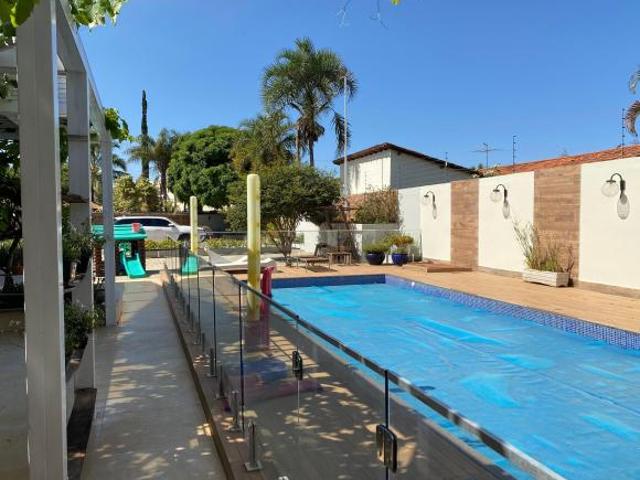 Casa venda em Taguatinga, Região Geográfica Intermediária do Distrito Federal