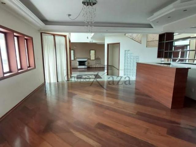Casa venda em Região Imediata de São José dos Campos, Região Metropolitana do Vale do Paraíba e Litoral Norte
