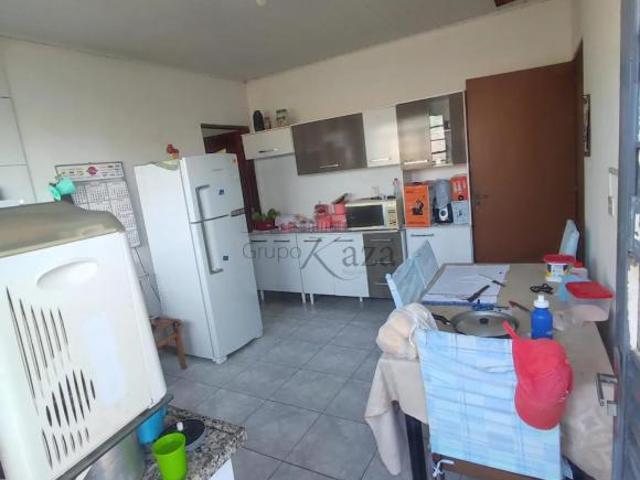 Casa venda em Região Imediata de São José dos Campos, Região Metropolitana do Vale do Paraíba e Litoral Norte