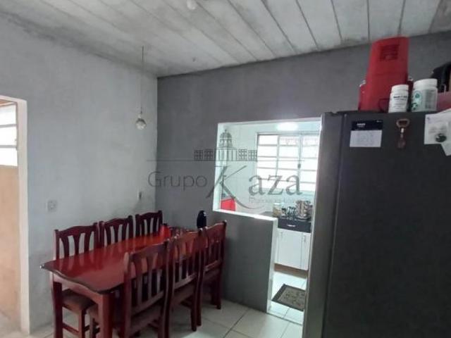 Casa venda em Região Imediata de São José dos Campos, Região Metropolitana do Vale do Paraíba e Litoral Norte