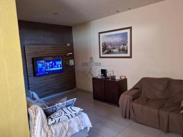 Casa venda em Região Imediata de São José dos Campos, Região Metropolitana do Vale do Paraíba e Litoral Norte