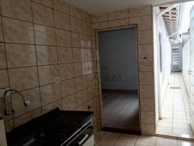 Casa venda em Região Imediata de São José dos Campos, Região Metropolitana do Vale do Paraíba e Litoral Norte