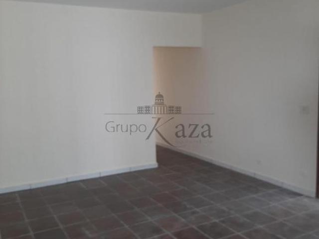 Casa venda em Jardim Rio Paraíba, Jacareí