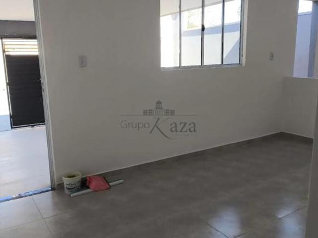 Casa venda em Região Imediata de São José dos Campos, Região Metropolitana do Vale do Paraíba e Litoral Norte