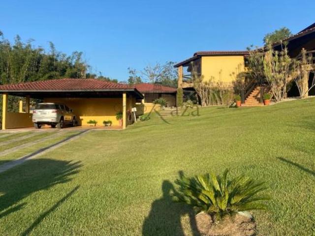 Casa venda em Região Imediata de São José dos Campos, Região Metropolitana do Vale do Paraíba e Litoral Norte