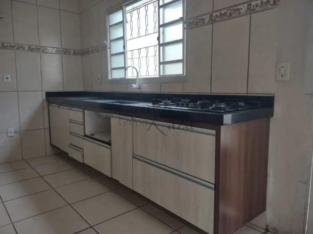 Casa aluguel em Região Imediata de São José dos Campos, Região Metropolitana do Vale do Paraíba e Litoral Norte