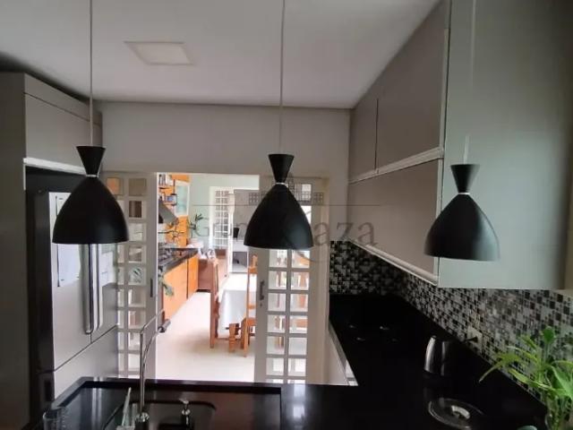 Casa venda em Região Imediata de São José dos Campos, Região Metropolitana do Vale do Paraíba e Litoral Norte
