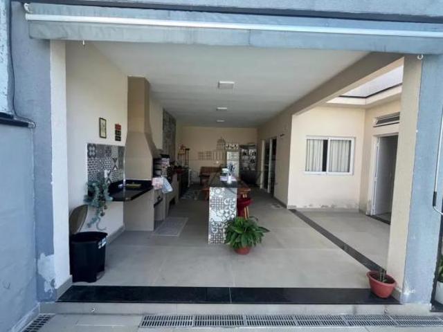 Casa venda em Região Imediata de São José dos Campos, Região Metropolitana do Vale do Paraíba e Litoral Norte