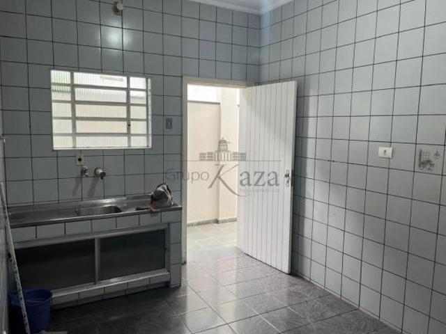 Casa venda em Região Imediata de São José dos Campos, Região Metropolitana do Vale do Paraíba e Litoral Norte