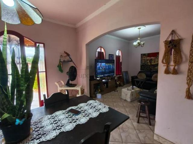 Casa venda em Região Imediata de São José dos Campos, Região Metropolitana do Vale do Paraíba e Litoral Norte