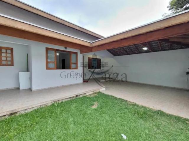 Casa venda em Região Imediata de São José dos Campos, Região Metropolitana do Vale do Paraíba e Litoral Norte