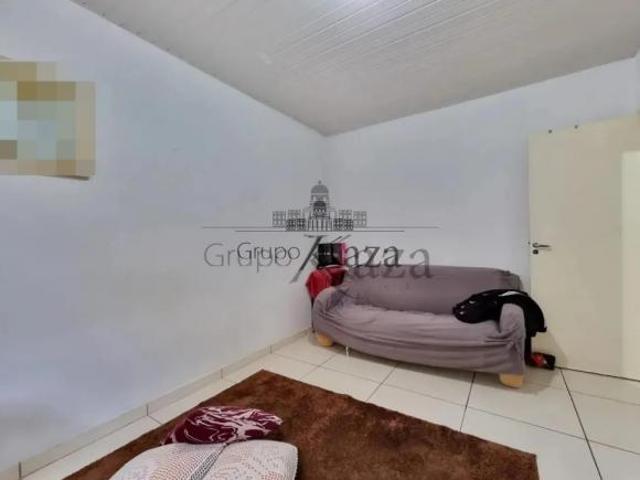 Casa venda em Região Imediata de São José dos Campos, Região Metropolitana do Vale do Paraíba e Litoral Norte