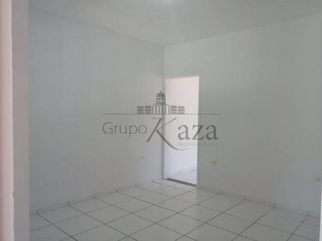Casa venda em Região Imediata de São José dos Campos, Região Metropolitana do Vale do Paraíba e Litoral Norte