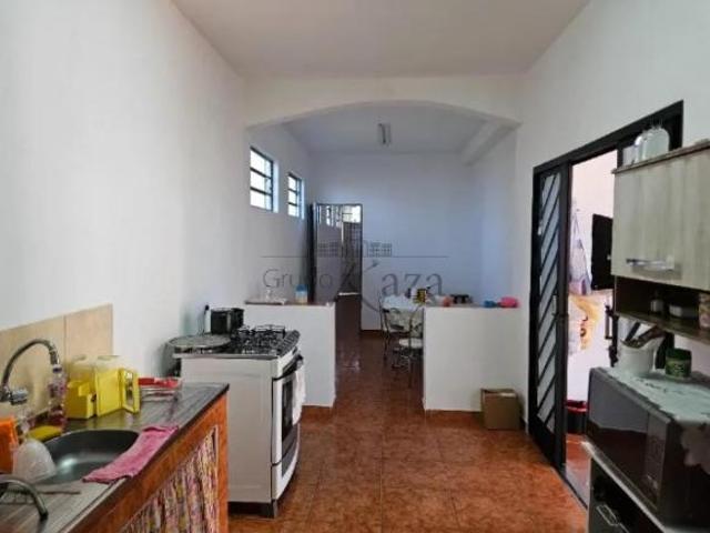 Casa venda em Região Imediata de São José dos Campos, Região Metropolitana do Vale do Paraíba e Litoral Norte