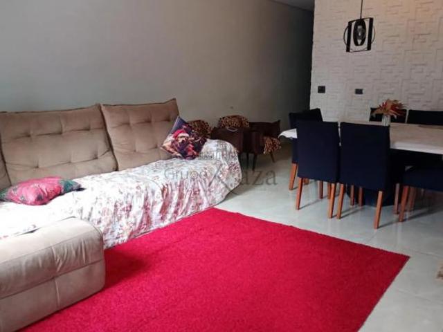 Casa venda em Região Imediata de São José dos Campos, Região Metropolitana do Vale do Paraíba e Litoral Norte