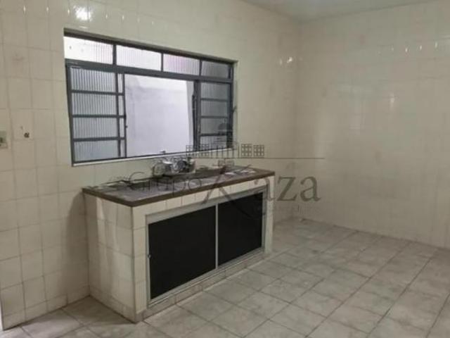 Casa venda em Região Imediata de São José dos Campos, Região Metropolitana do Vale do Paraíba e Litoral Norte