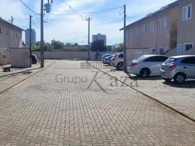 Casa venda em Jardim Siesta, Jacareí