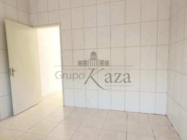 Casa venda em Região Imediata de São José dos Campos, Região Metropolitana do Vale do Paraíba e Litoral Norte