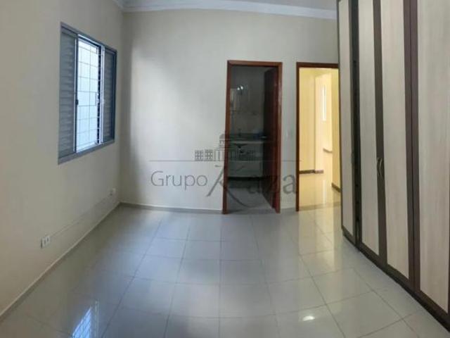 Casa venda em Jardim Elza Maria, Jacareí