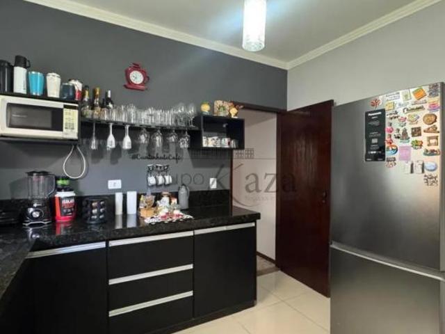 Casa venda em Região Imediata de São José dos Campos, Região Metropolitana do Vale do Paraíba e Litoral Norte