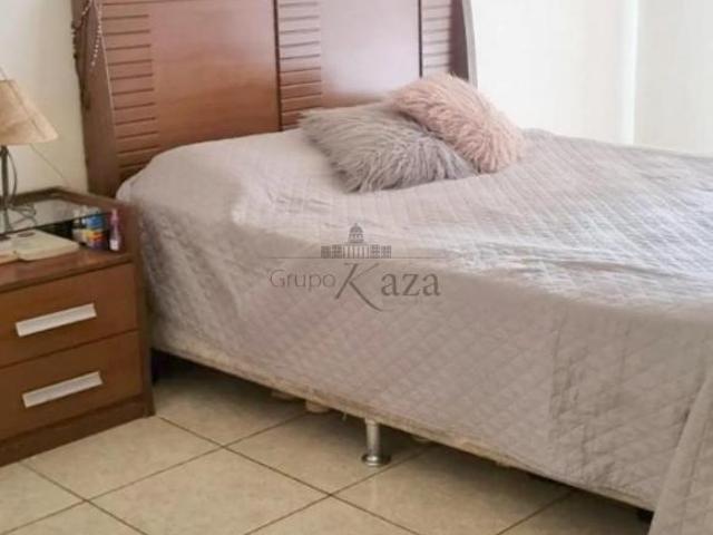 Casa venda em Região Imediata de São José dos Campos, Região Metropolitana do Vale do Paraíba e Litoral Norte
