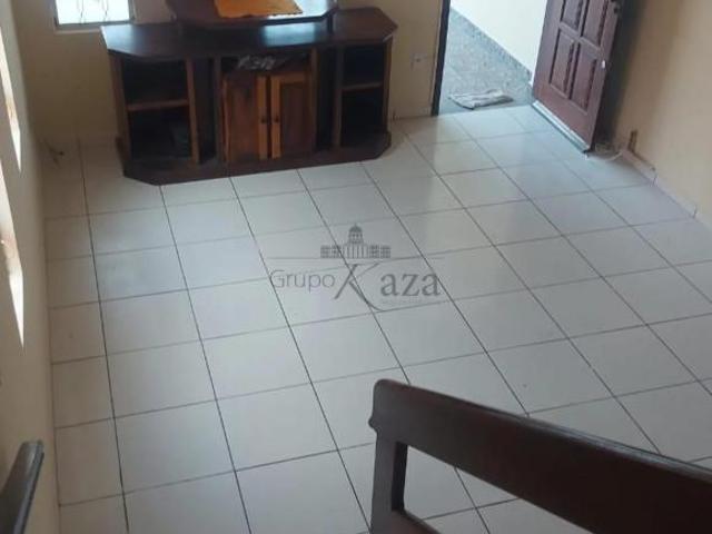 Casa venda em Região Imediata de São José dos Campos, Região Metropolitana do Vale do Paraíba e Litoral Norte