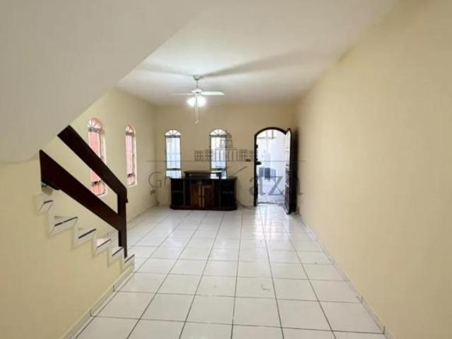 Casa venda em Jardim Ismênia, São José dos Campos
