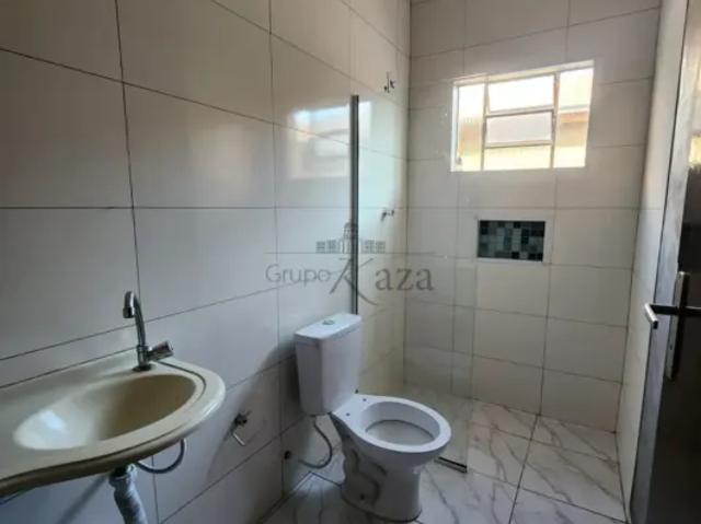 Casa aluguel em Região Imediata de São José dos Campos, Região Metropolitana do Vale do Paraíba e Litoral Norte
