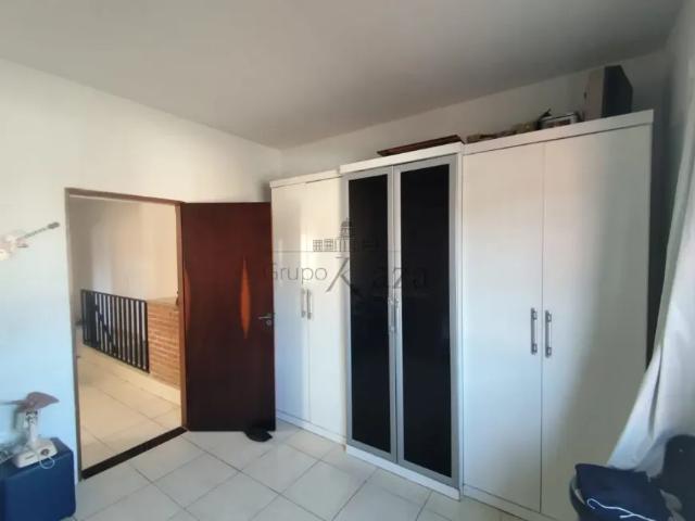 Casa aluguel em Região Imediata de São José dos Campos, Região Metropolitana do Vale do Paraíba e Litoral Norte