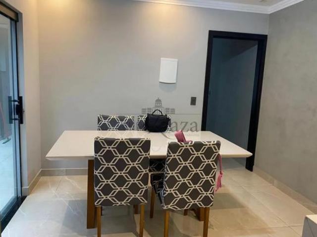 Casa venda em Região Imediata de São José dos Campos, Região Metropolitana do Vale do Paraíba e Litoral Norte