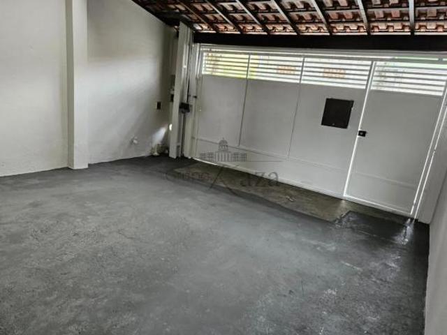 Casa venda em Região Imediata de São José dos Campos, Região Metropolitana do Vale do Paraíba e Litoral Norte