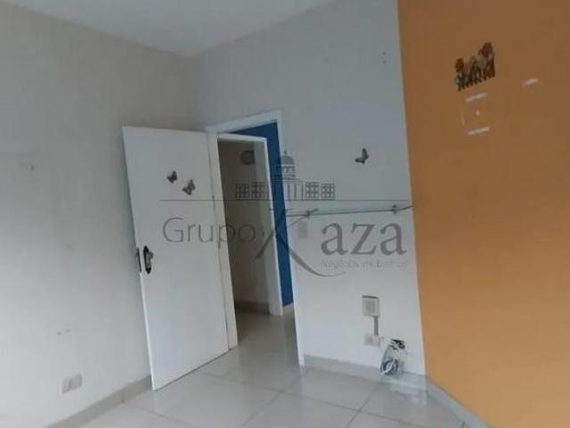 Casa venda em Região Imediata de São José dos Campos, Região Metropolitana do Vale do Paraíba e Litoral Norte