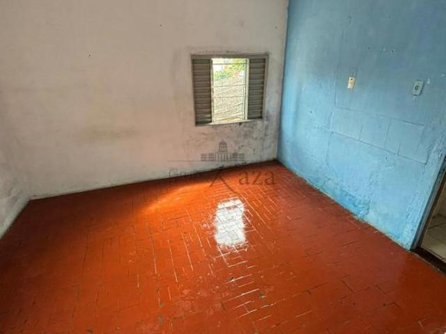 Casa venda em Região Imediata de São José dos Campos, Região Metropolitana do Vale do Paraíba e Litoral Norte