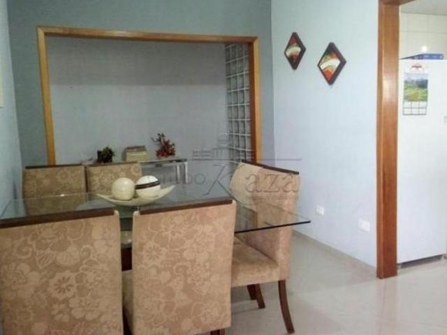 Casa venda em Região Imediata de São José dos Campos, Região Metropolitana do Vale do Paraíba e Litoral Norte