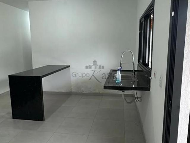 Casa venda em Região Imediata de São José dos Campos, Região Metropolitana do Vale do Paraíba e Litoral Norte