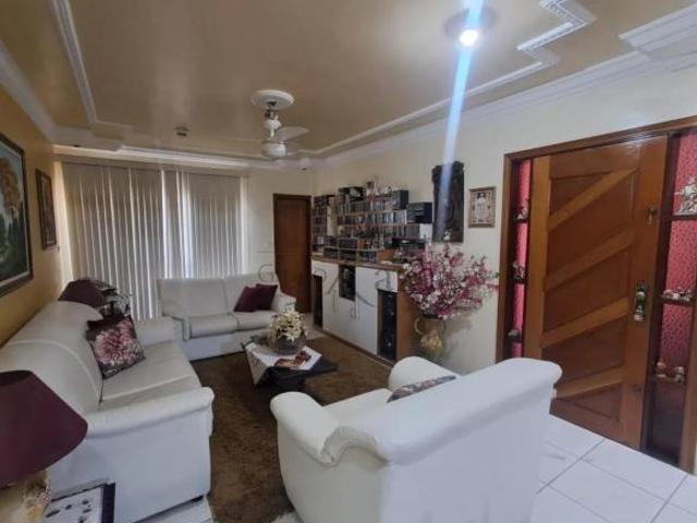 Casa venda em Região Imediata de São José dos Campos, Região Metropolitana do Vale do Paraíba e Litoral Norte
