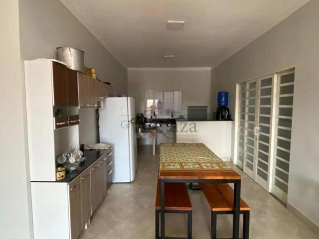 Sítio e chácara venda em Região Imediata de São José dos Campos, Região Metropolitana do Vale do Paraíba e Litoral Norte